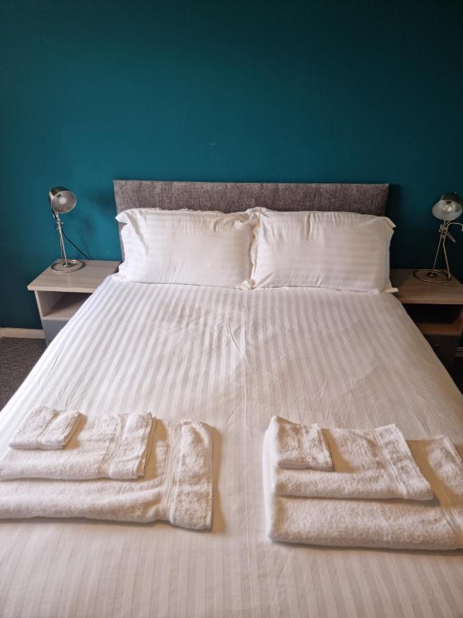 مانسفيلد Lovely 2 Bedroom Serviced Apartment With Parking المظهر الخارجي الصورة